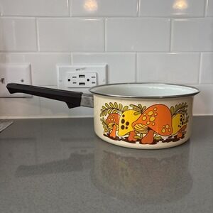 Vintage 1970's Sears MERRY MUSHROOM 1 Quart 6.5" Enamelware Sauce Pan Pot